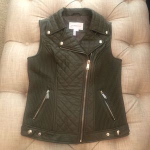 BCBGeneration Women’s Vest